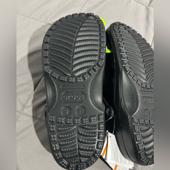 Black Crocs - Picture 3 of 3